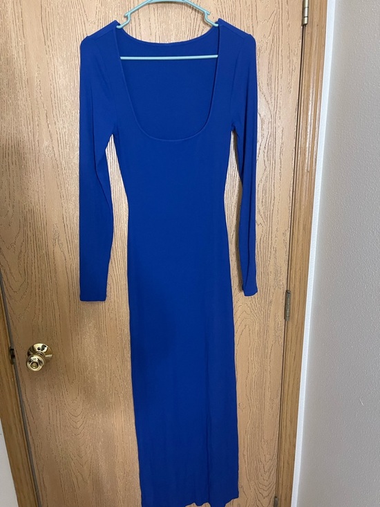 SKIMS Dresses & Skirts - SKIMS Scoop Neck Long Sleeve Maxi Dress in Royal Blue